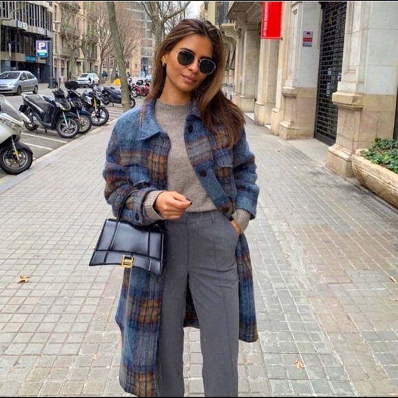 Zara Jackets & Blazers - ZARA PLAID SHACKET LONG OVERSHIRT